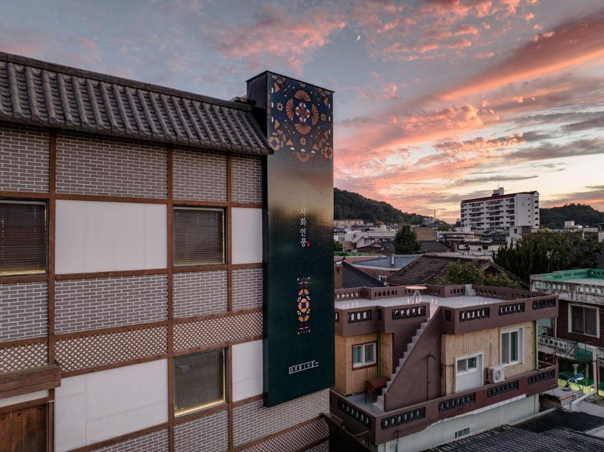 Hotelarrive Jeonju Sihwayeonpung מראה חיצוני תמונה