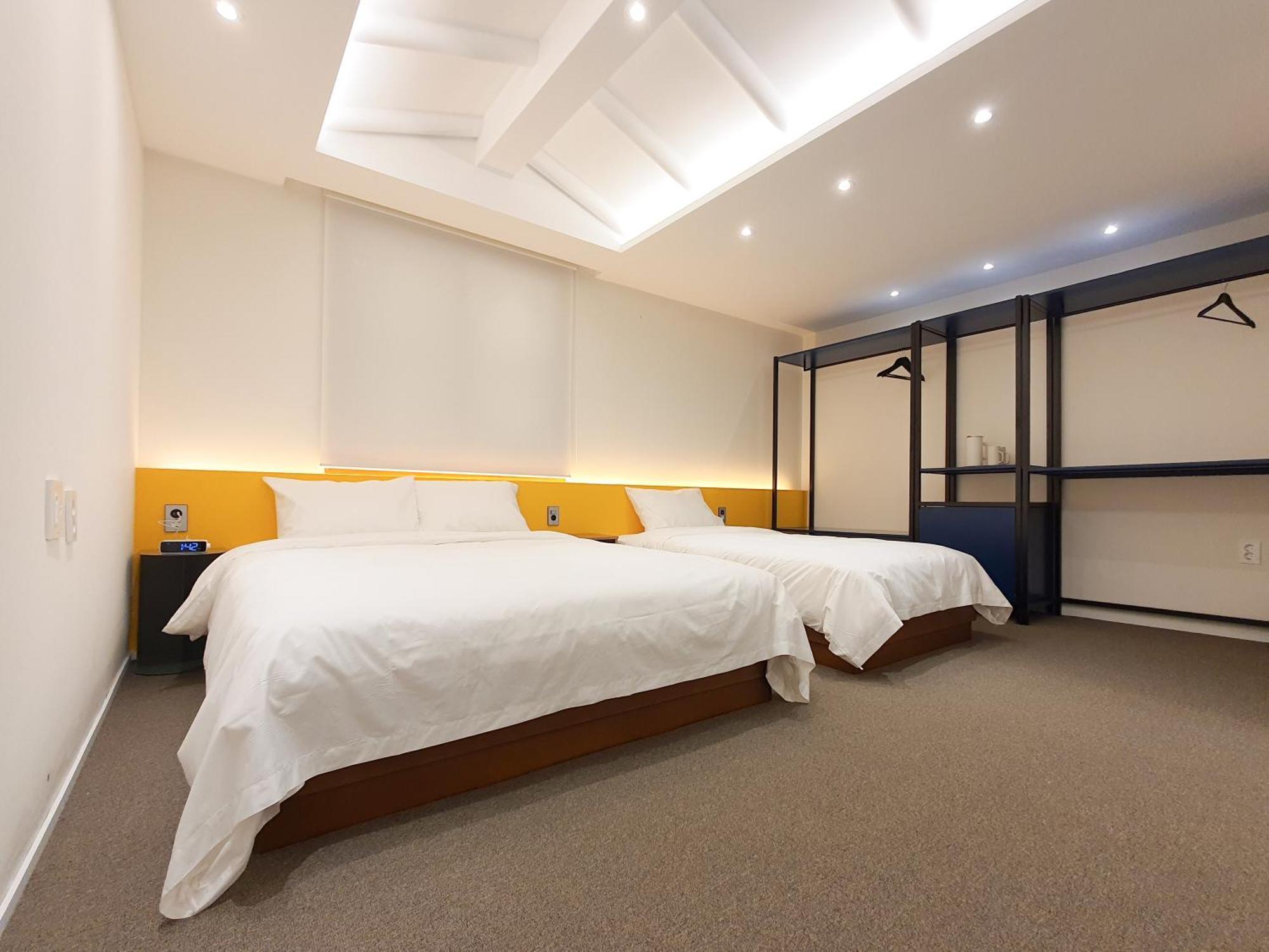 Hotelarrive Jeonju Sihwayeonpung מראה חיצוני תמונה
